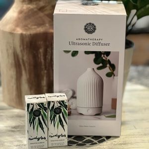 ⭐️NEW⭐️ Home aromatherapy ultrasonic diffuser w/ eucalyptus essential oil